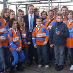 Philippe Sella avec l'école de rugby de Chalampé