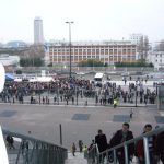 L'accès aux tribunes.