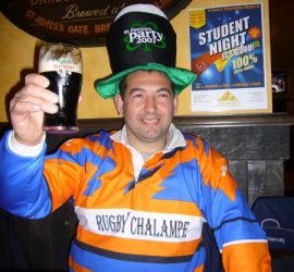 Troisième mi-temps étape 3 : le verre de l'amitié.